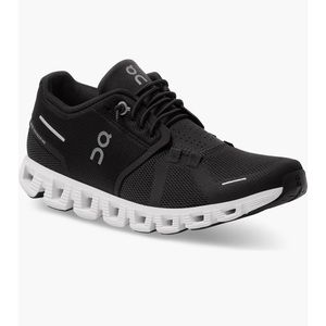 On Running Cloud 5 Women’s Running Shoes